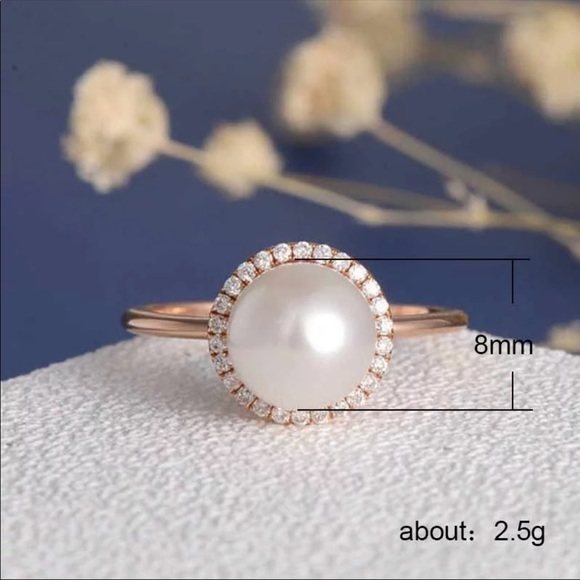 New Round Cut Rose Gold Pearl Diamond Ring - Picture 6 of 6